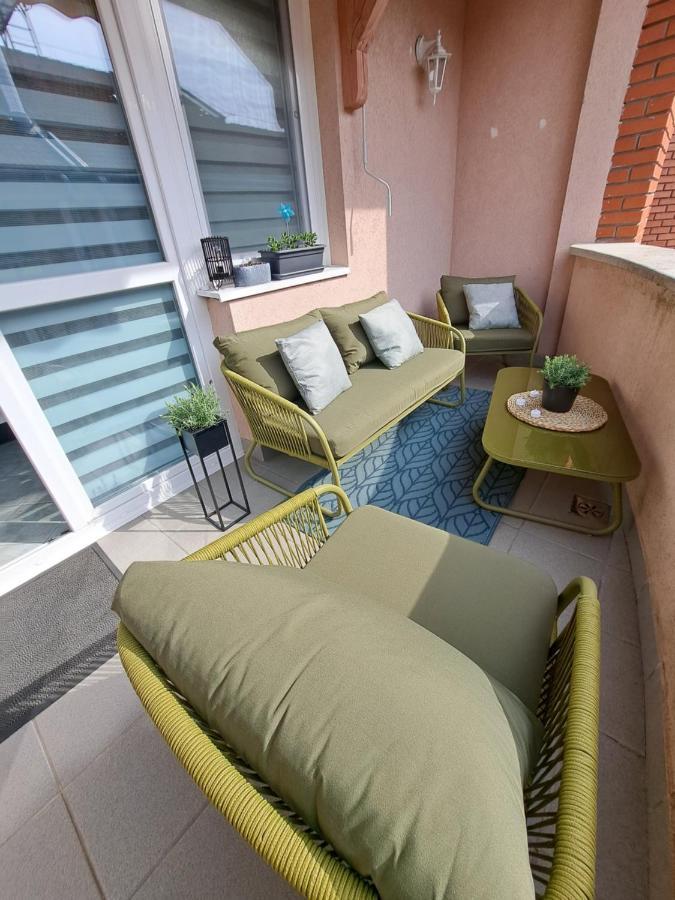 Rozsa Apartman Keszthely Bagian luar foto