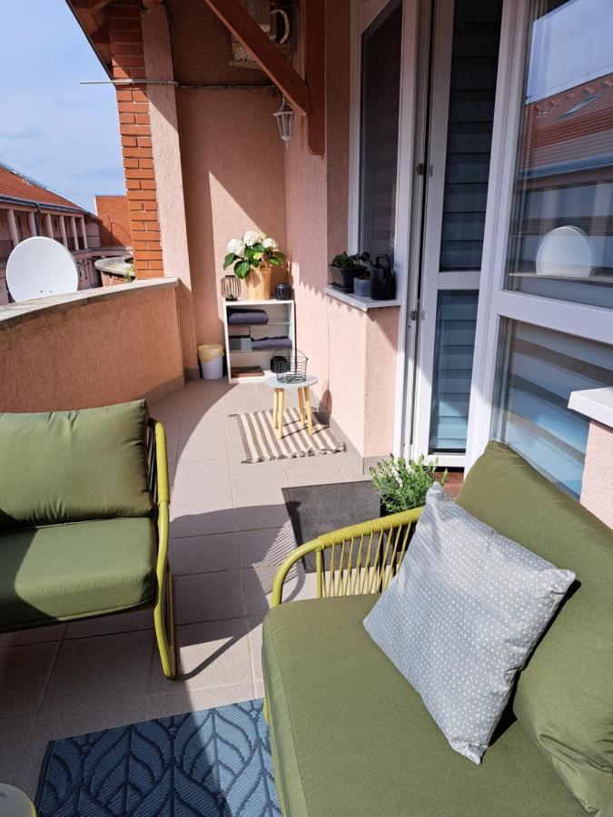 Rozsa Apartman Keszthely Bagian luar foto