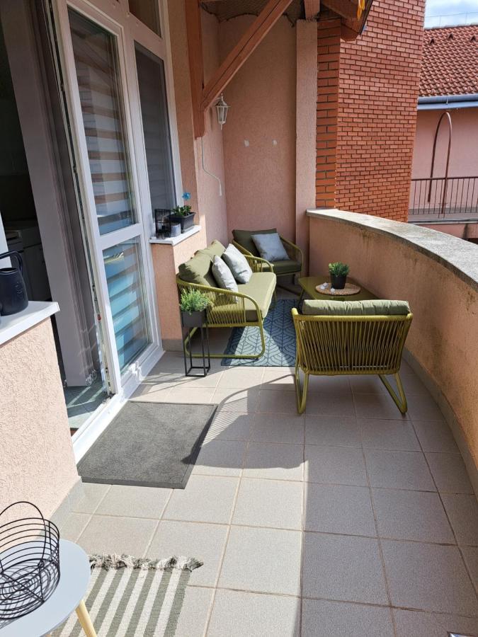 Rozsa Apartman Keszthely Bagian luar foto